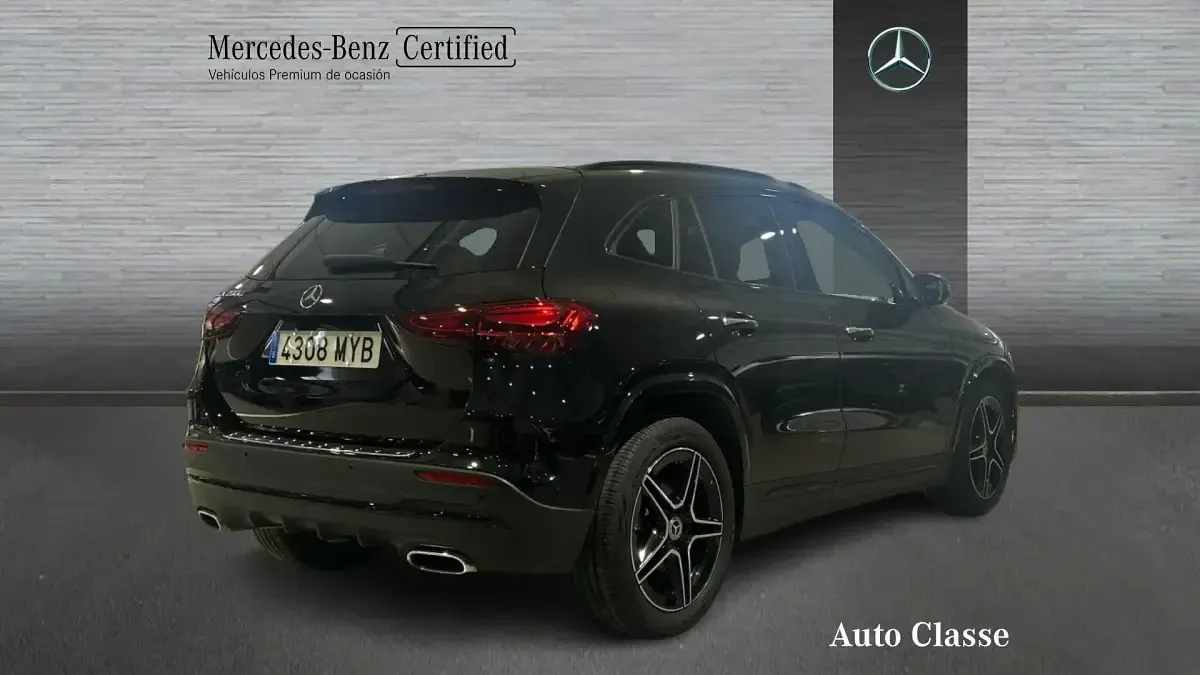 Usado Mercedes GLA200 150 CV (110 kW) 2025 Negro SUV