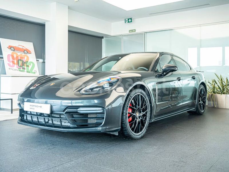 Gris volcano metalizado Usado 2019 Porsche Panamera GTS Berlina | 108.000 € (Precio justo) - Imagen 1/4