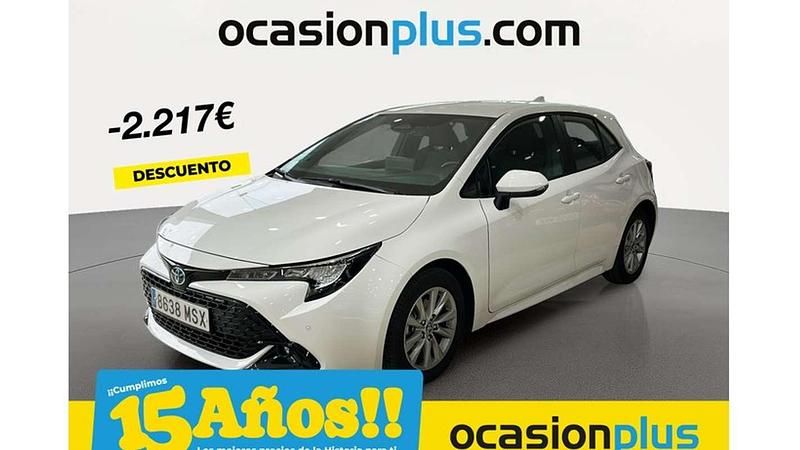 Blanco Usado 2024 Toyota Corolla Active Utilitario | 22.173 € (Precio justo) - Imagen 1/4