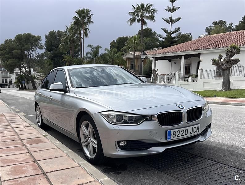 Käytetty BMW 320 184 HP (135 kW) 2015 Harmaa Sedan
