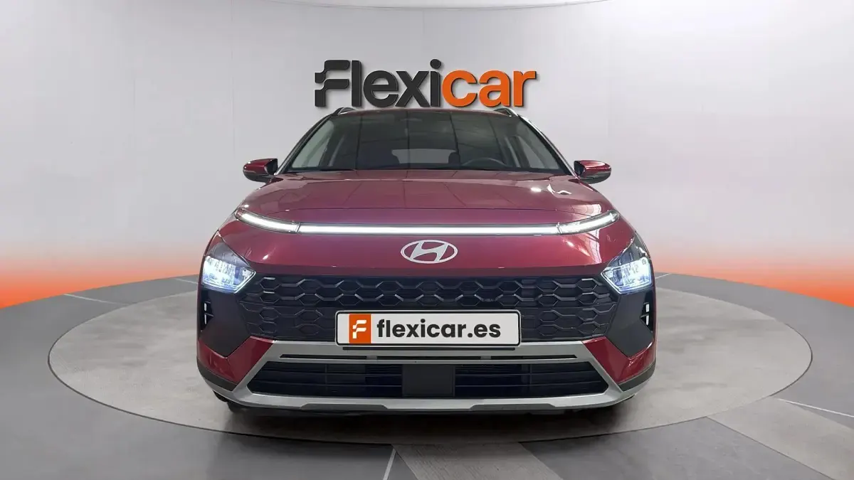 Usado Hyundai Bayon 80 CV (58 kW) 2025 Rojo SUV