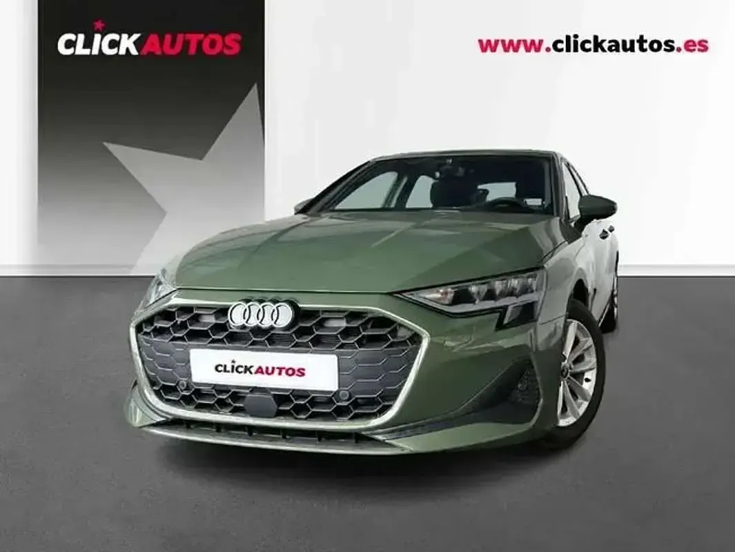 Używany Audi A3 116 KM (85 kW) 2025 Zielony Sedan/Limuzyna