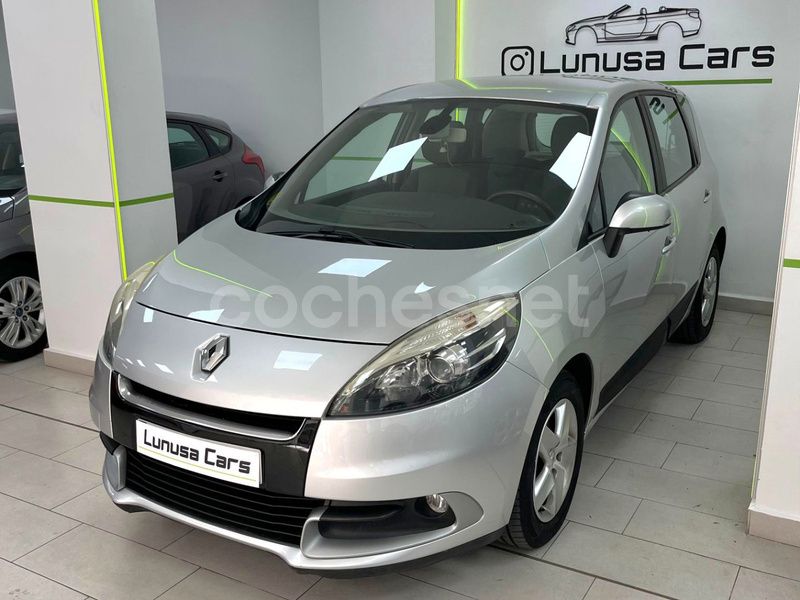 Gris / plata Usado 2012 Renault Scénic III Expression Monovolumen | 7490 € (Precio justo) - Imagen 1/4