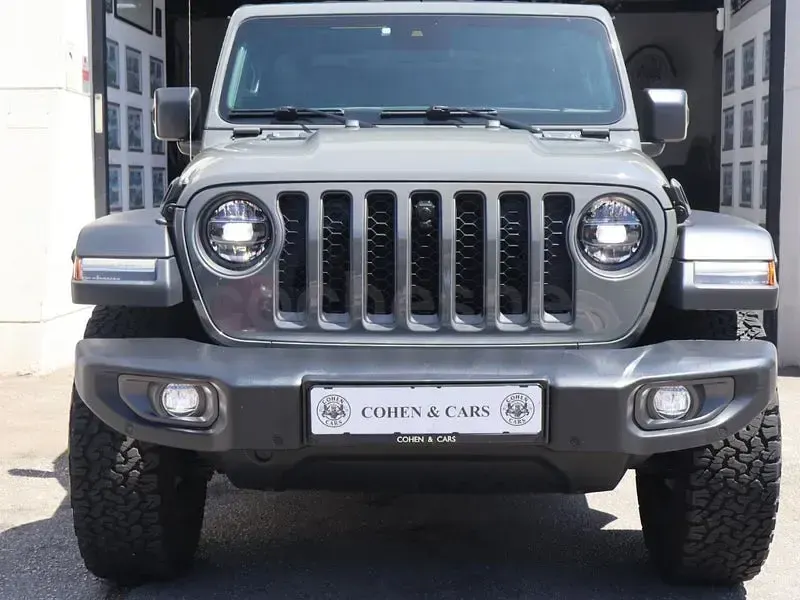 Usado Jeep Wrangler Rubicon 270 CV (198 kW) 2022 Gris / plata SUV