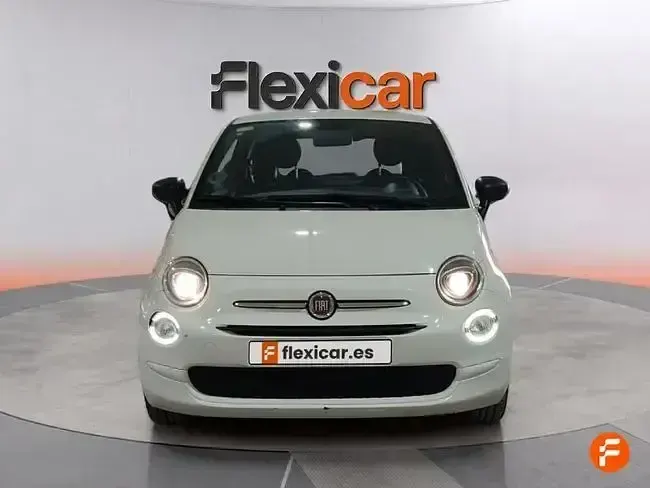 Usado Fiat 500 70 CV (51 kW) 2023 Blanco Utilitario