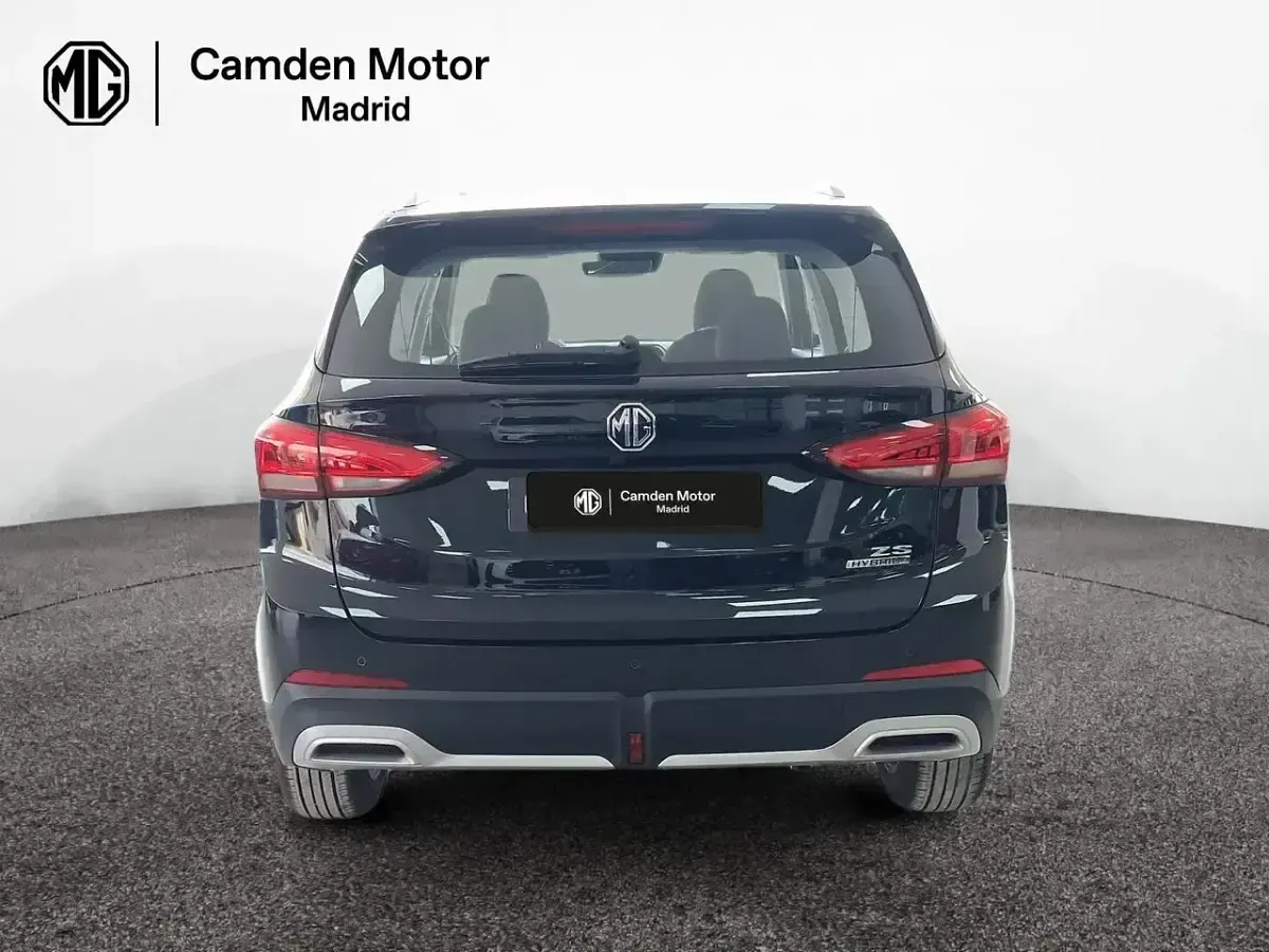 Usado MG ZS Comfort 197 CV (144 kW) 2024 Negro Berlina