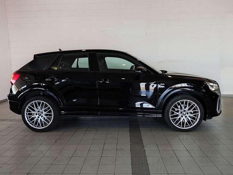 Nuevo Audi Q2 150 CV (110 kW) 2025 Gris SUV