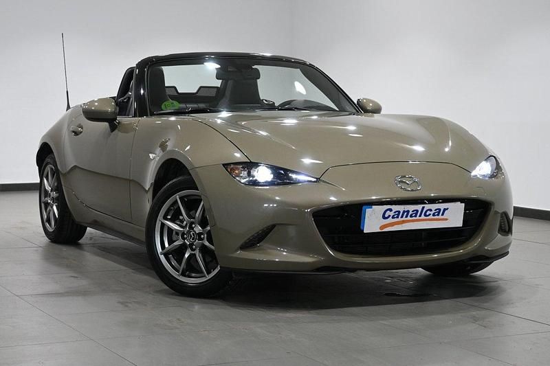 Usado Mazda MX5 Prime-Line 132 CV (97 kW) 2023 Verde Descapotable