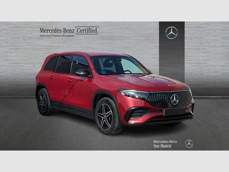 Usado Mercedes EQB250+ 139 kW (190 CV) 2025 Rojo SUV