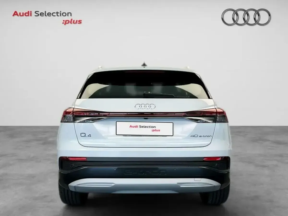Usado Audi Q4 e-tron Advanced Plus 150 kW (204 CV) 2023 Blanco SUV