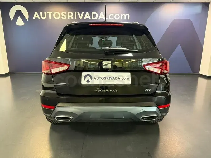 Usado Seat Arona FR 115 CV (84 kW) 2024 Negro SUV