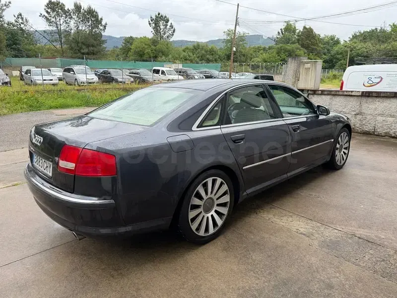 Usado Audi A8 280 CV (205 kW) 2005 Gris / plata Berlina