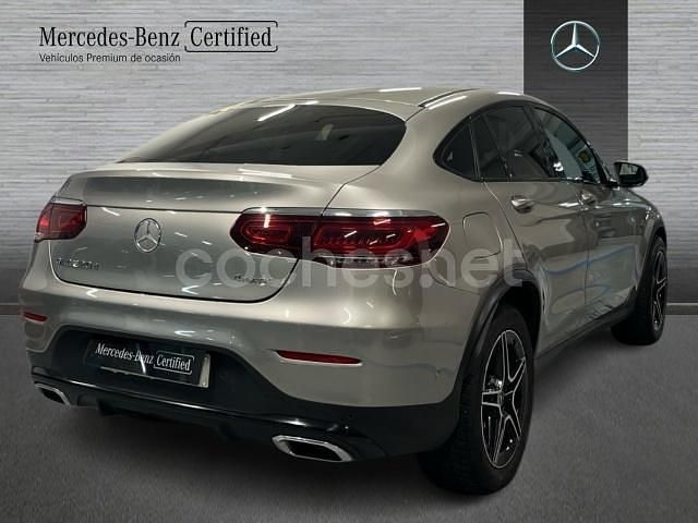 Usado Mercedes GLC220 194 CV (142 kW) 2021 Gris / plata Coupe