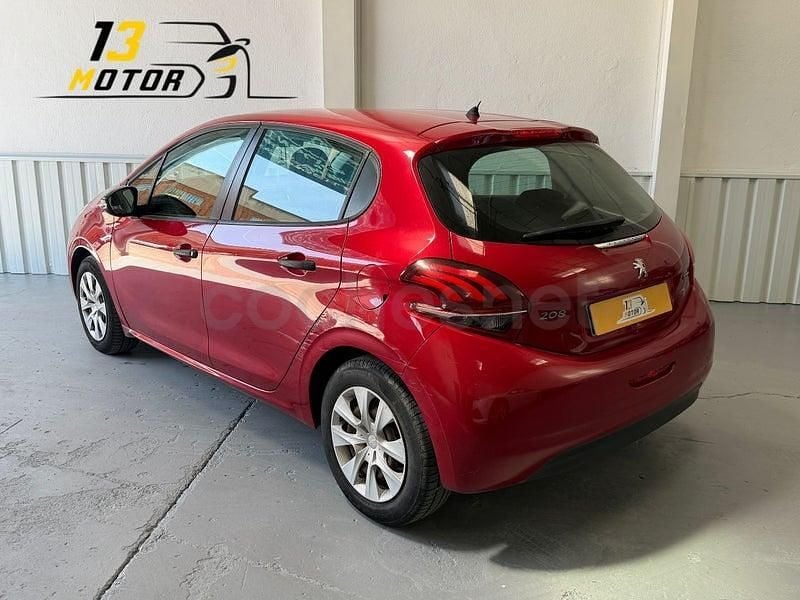 Usado Peugeot 208 Access 68 CV (50 kW) 2016 Rojo Utilitario