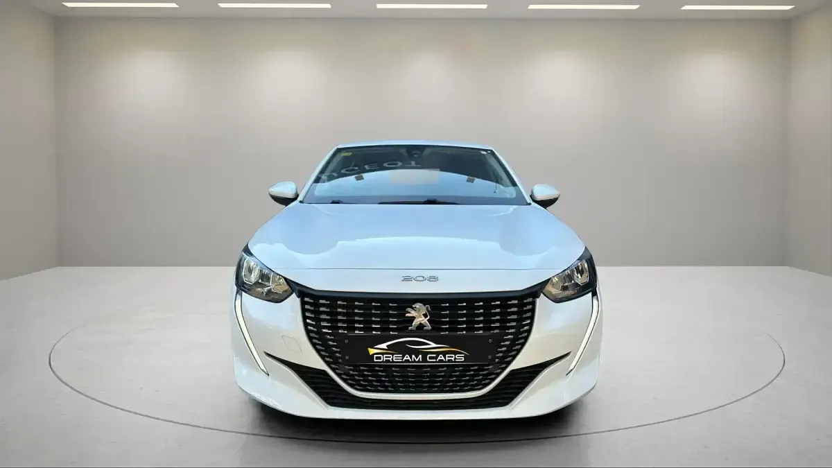 Usado Peugeot 208 Active 100 CV (73 kW) 2020 Blanco Utilitario