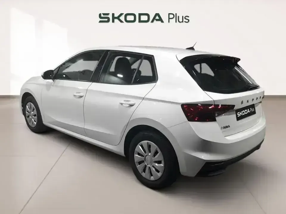 Usado Skoda Fabia Active 80 CV (58 kW) 2022 Blanco Utilitario