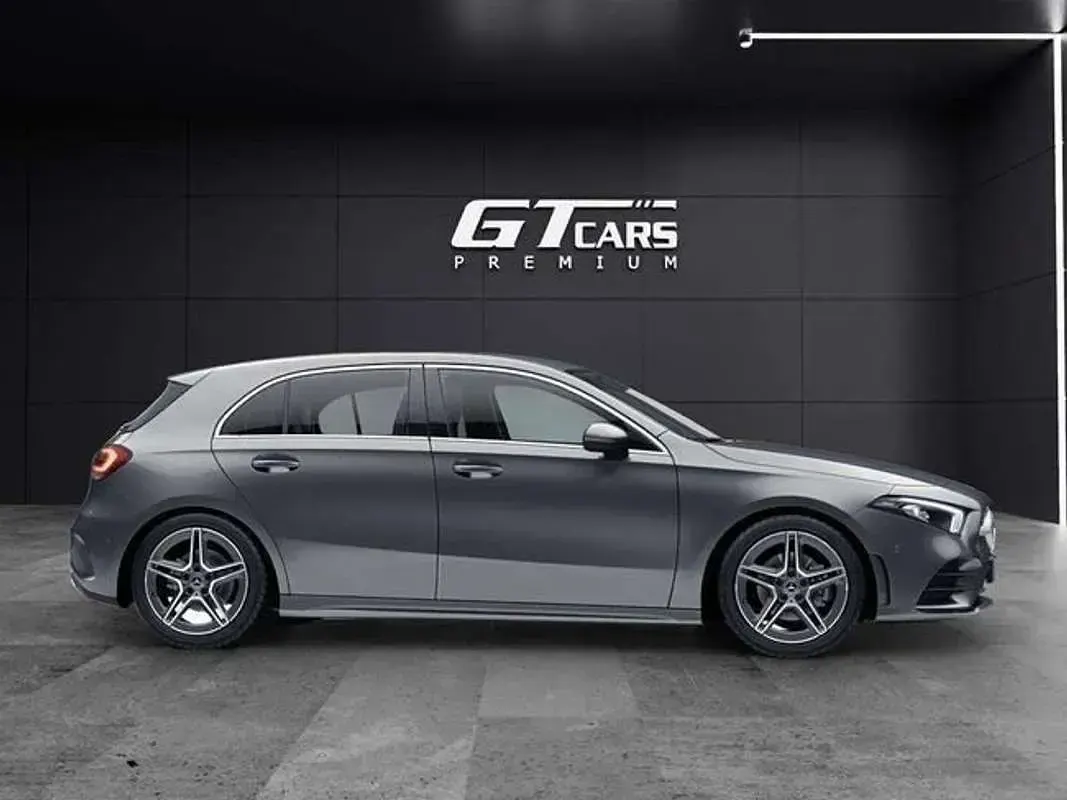 Usado Mercedes A200 AMG 163 CV (119 kW) 2022 Plateado Berlina