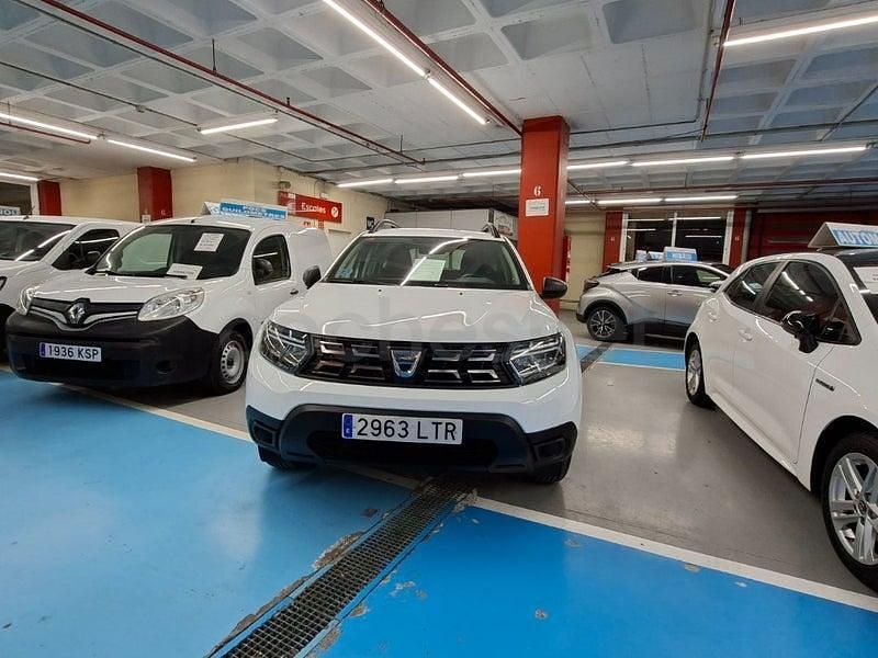 Usado Dacia Duster 115 CV (84 kW) 2021 Blanco SUV