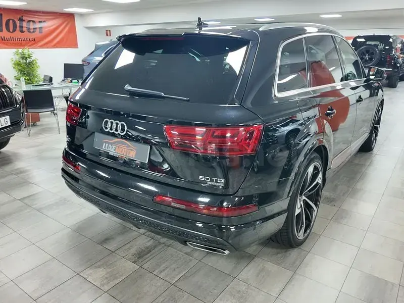 Usado Audi Q7 S-Line 286 CV (210 kW) 2019 Negro SUV