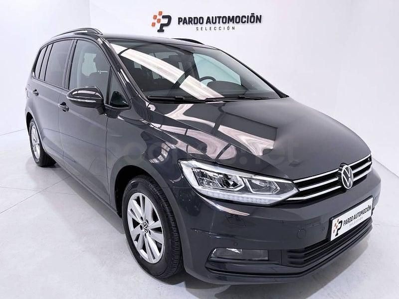 Negro Usado 2022 VW Touran Advance Monovolumen | 29.900 € (Precio justo) - Imagen 1/4