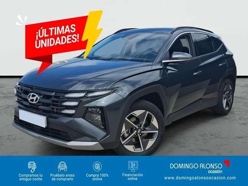 Verde Usado 2025 Hyundai Tucson SUV | 29.590 € (Un poco caro) - Imagen 1/4