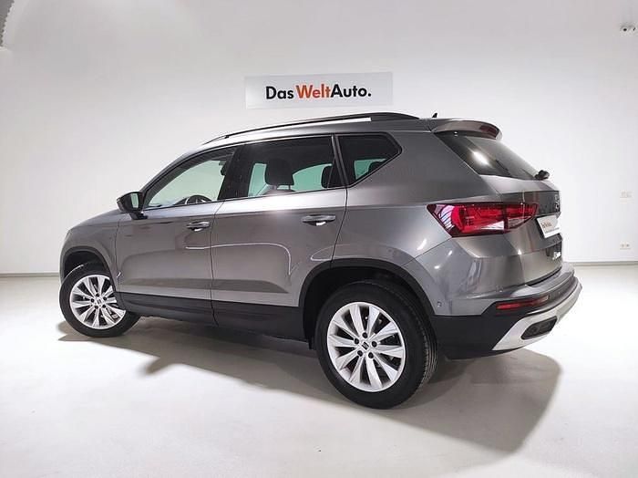 Gris Usado 2025 Seat Ateca Style SUV | 25.100 € (Precio justo) - Imagen 1/4
