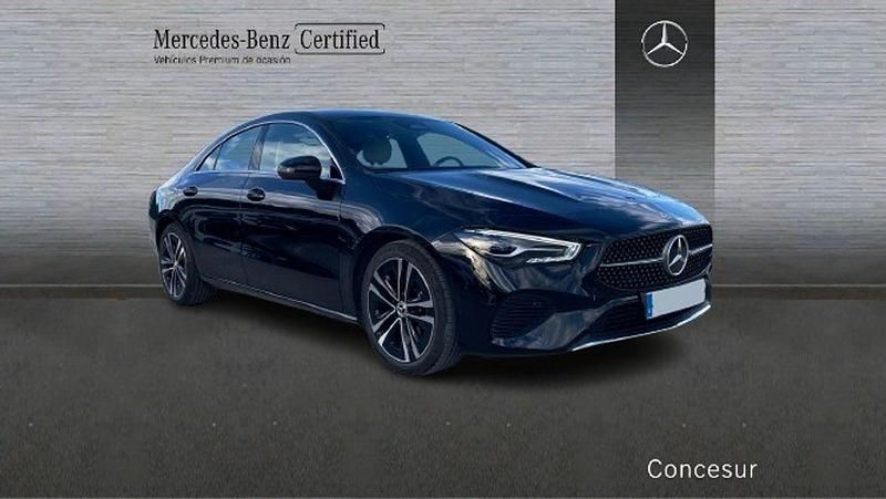 Usado Mercedes CLA200 150 CV (110 kW) 2024 Negro Berlina