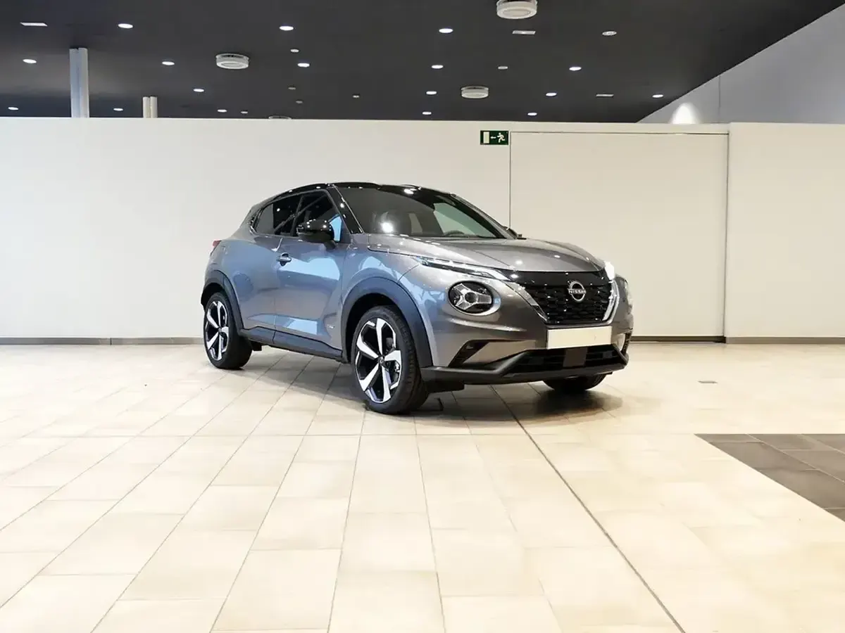 Usado Nissan Juke 145 CV (106 kW) 2022 Gris SUV
