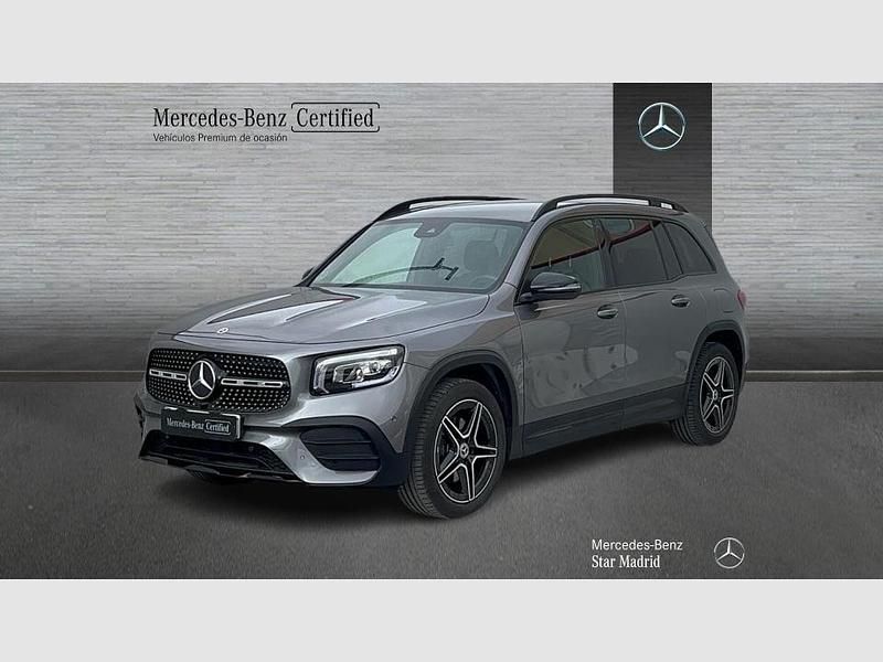 Usado Mercedes GLB200 AMG line 150 CV (110 kW) 2023 Gris SUV