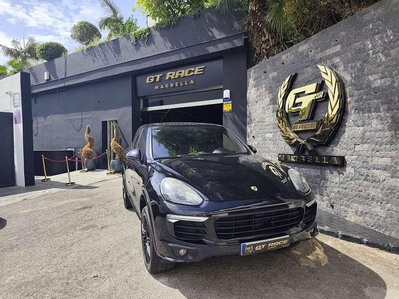Negro Usado 2015 Porsche Cayenne S SUV | 32.990 € (Precio justo) - Imagen 1/4