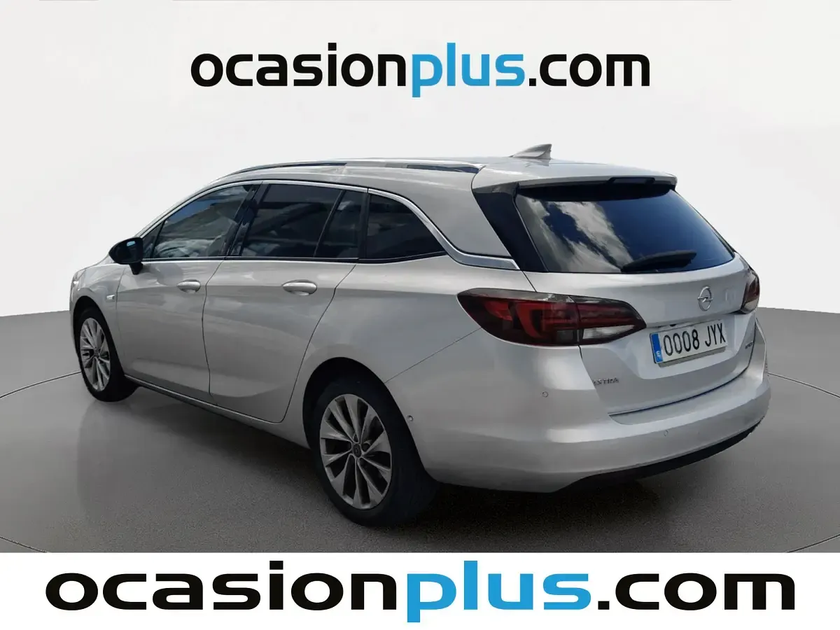Usado Opel Astra Excellence 150 CV (110 kW) 2017 Gris plata Monovolumen