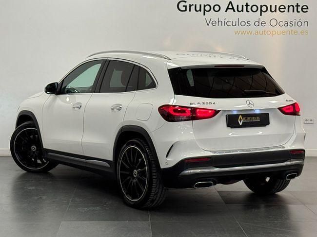 Usado Mercedes GLA200 AMG 150 CV (110 kW) 2021 Blanco SUV