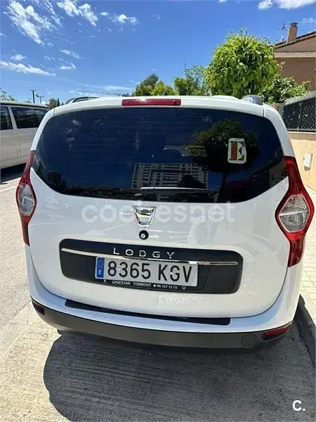 Używany Dacia Lodgy Lauréate 109 KM (80 kW) 2018 Biały Minivan