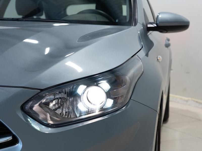 Usado Kia Ceed 100 CV (73 kW) 2024 Otro Utilitario