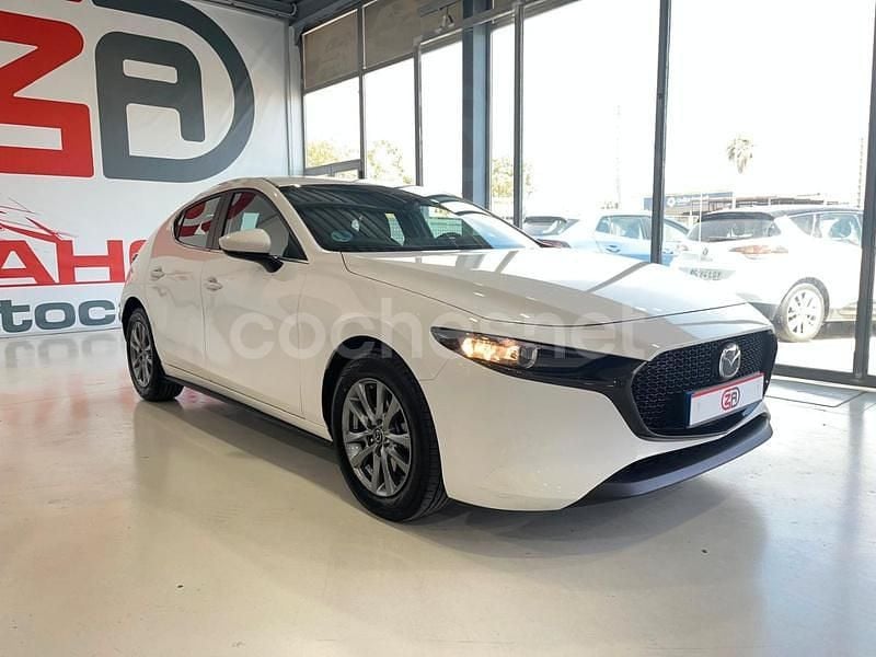 Usado Mazda 3 Prime-Line 140 CV (102 kW) 2024 Blanco Berlina