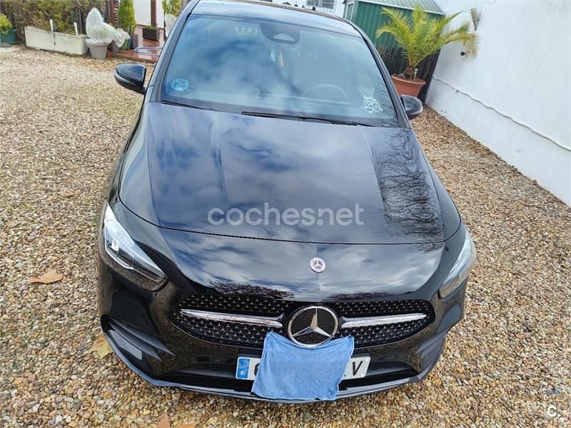 Negro Usado 2023 Mercedes B200 Monovolumen | 28.500 € (Precio justo) - Imagen 1/4