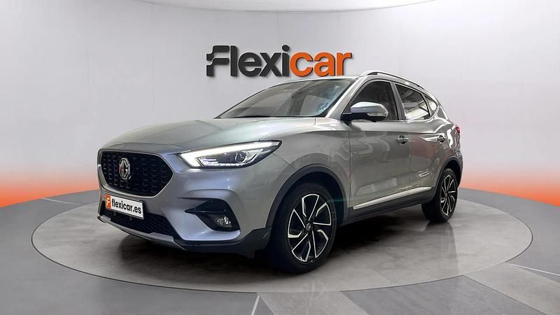 Usado MG ZS Luxury 111 CV (81 kW) 2023 Gris SUV