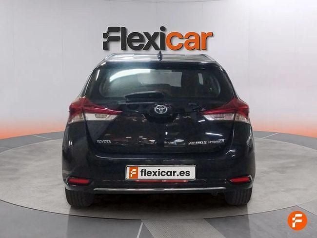 Usado Toyota Auris Hybrid Active 136 CV (100 kW) 2016 Negro