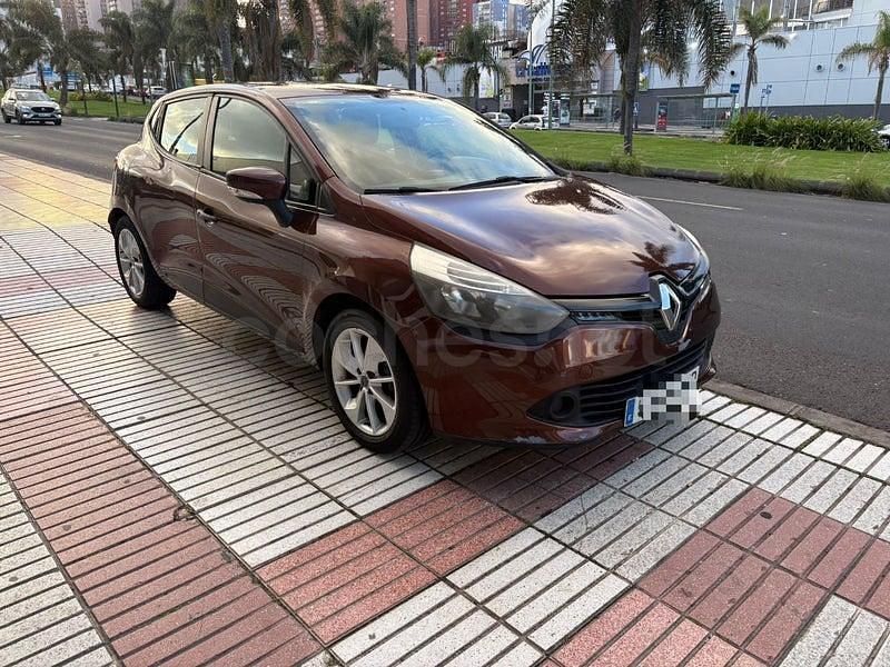Usado Renault Clio IV Business 75 CV (55 kW) 2015 Marrón Berlina