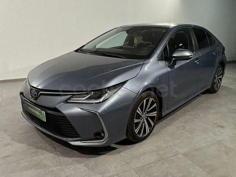 Usado Toyota Corolla Active 122 CV (89 kW) 2022 Azul Berlina