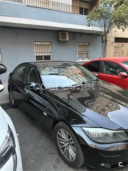 Usado BMW 320 177 CV (130 kW) 2009 Negro Berlina