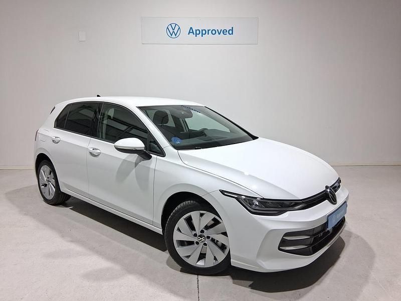 Blanco Nuevo 2025 VW Golf VIII Match Utilitario | 36.990 € (Precio justo) - Imagen 1/4