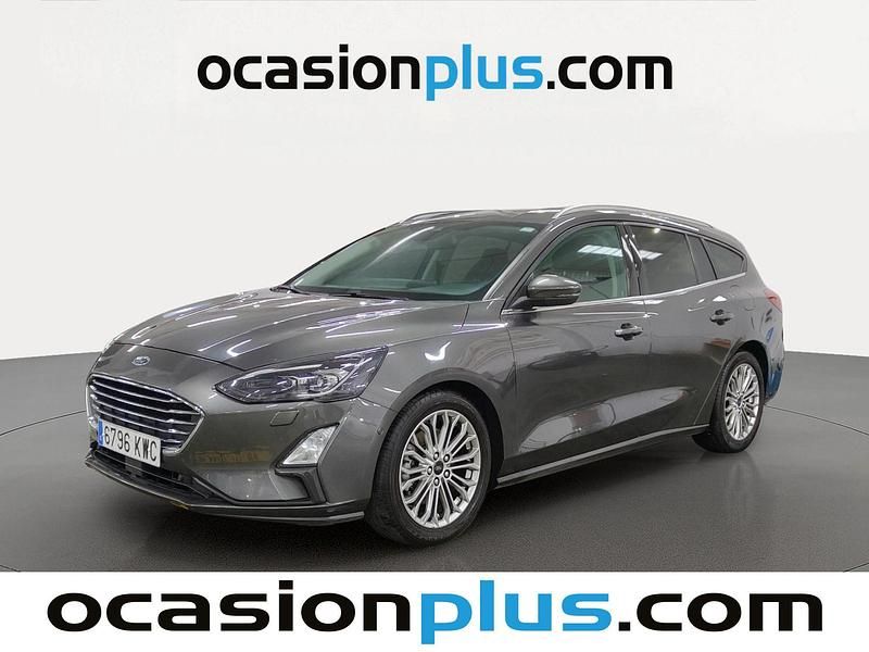 Usado Ford Focus Titanium 125 CV (91 kW) 2019 Gris Monovolumen