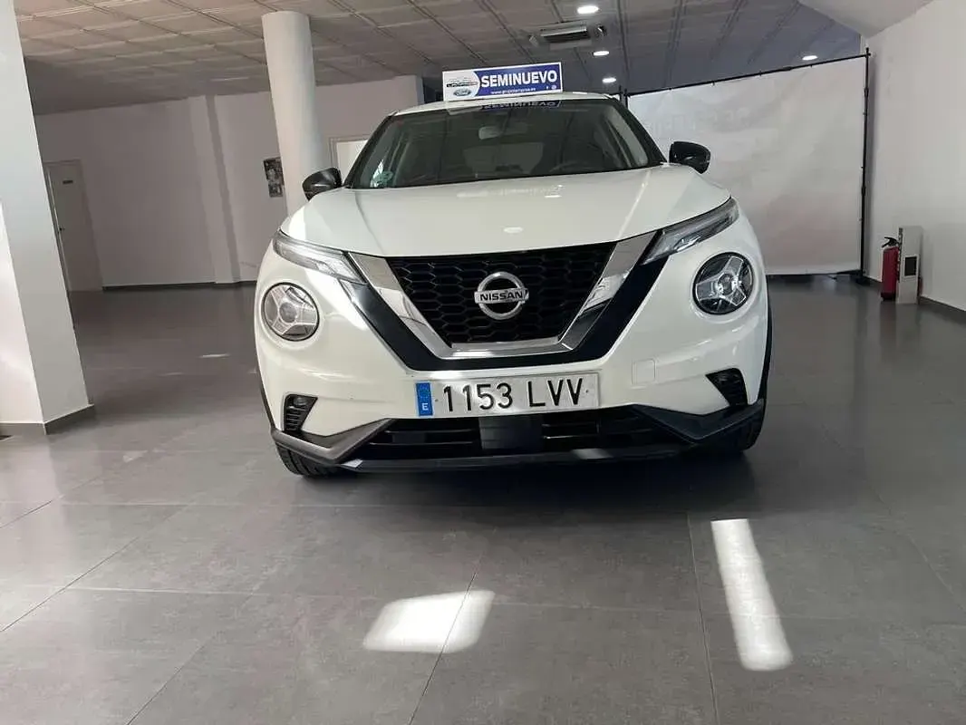 Usado Nissan Juke Acenta 114 CV (83 kW) 2021 Blanco SUV