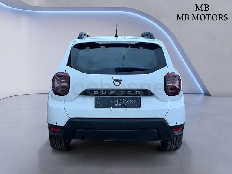 Usado Dacia Duster Comfort 115 CV (84 kW) 2022 Blanco SUV