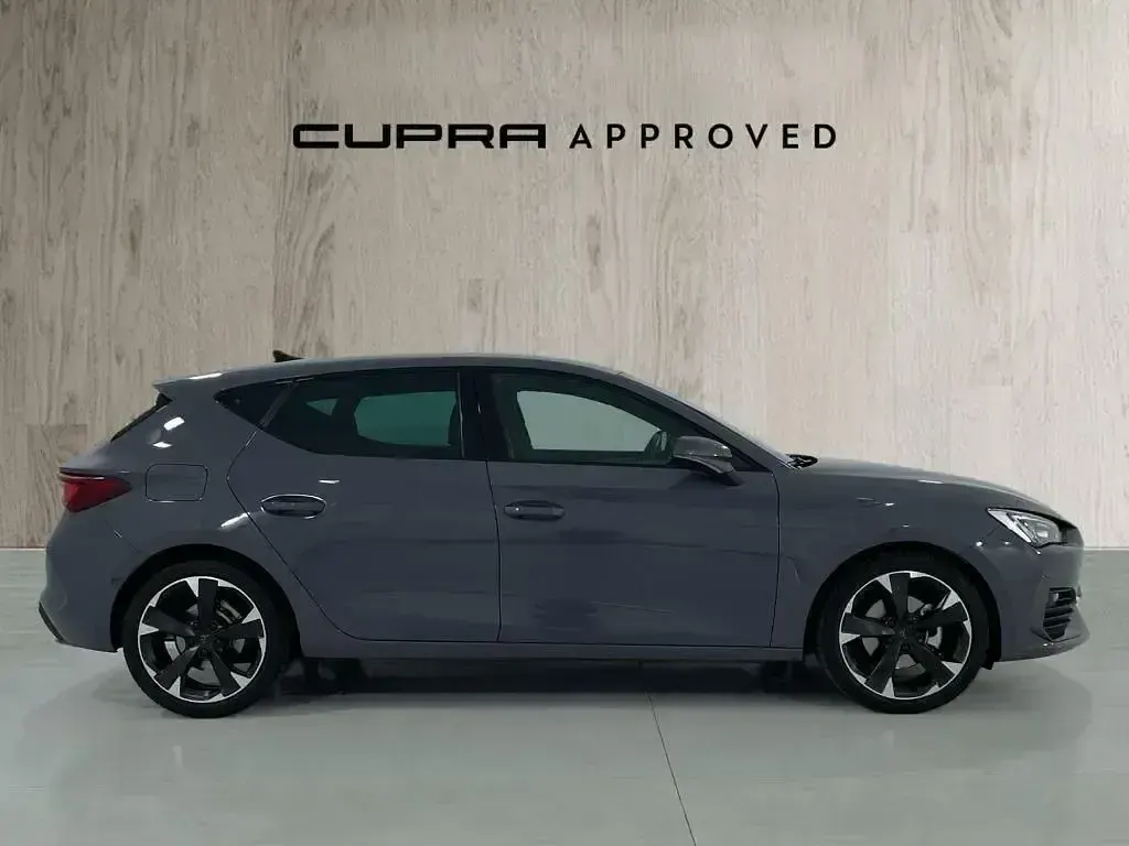 Usado Cupra Leon 150 CV (110 kW) 2024 Gris Berlina