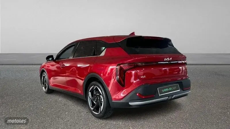Usado Kia K4 115 CV (84 kW) 2026 Rojo