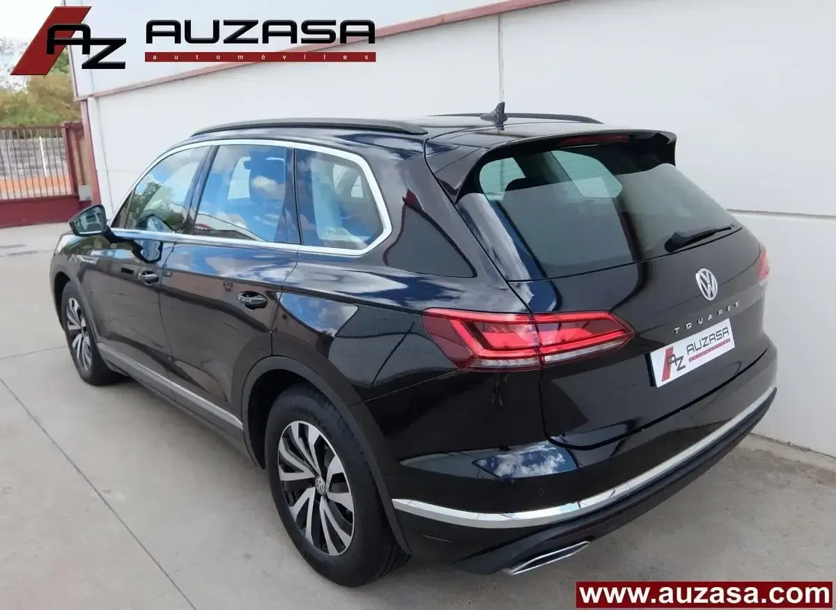 Usado VW Touareg 231 CV (169 kW) 2020 Negro SUV