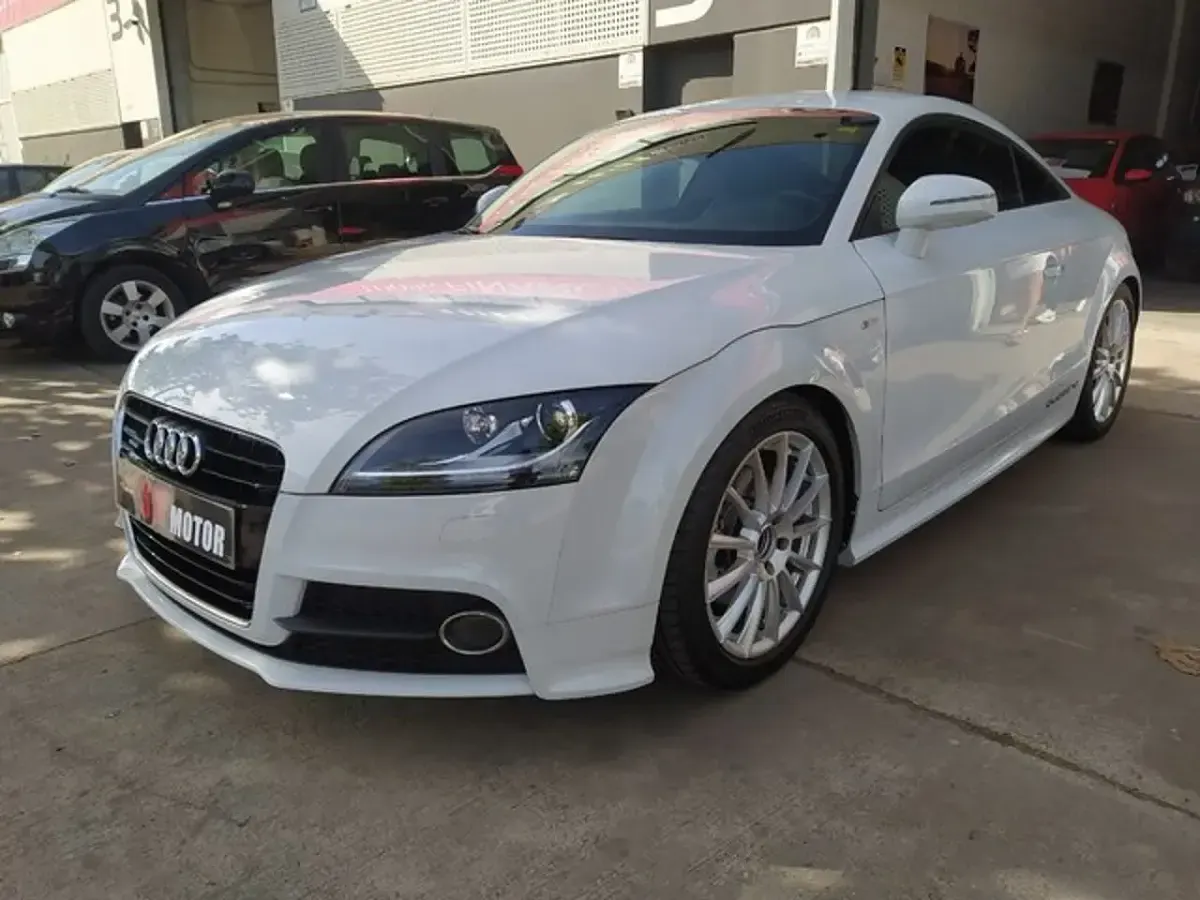 Usado Audi TTS 272 CV (200 kW) 2013 Blanco Coupe