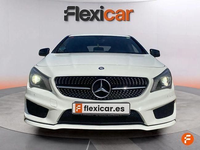 Usado Mercedes CLA220 AMG line 177 CV (130 kW) 2016 Blanco Berlina